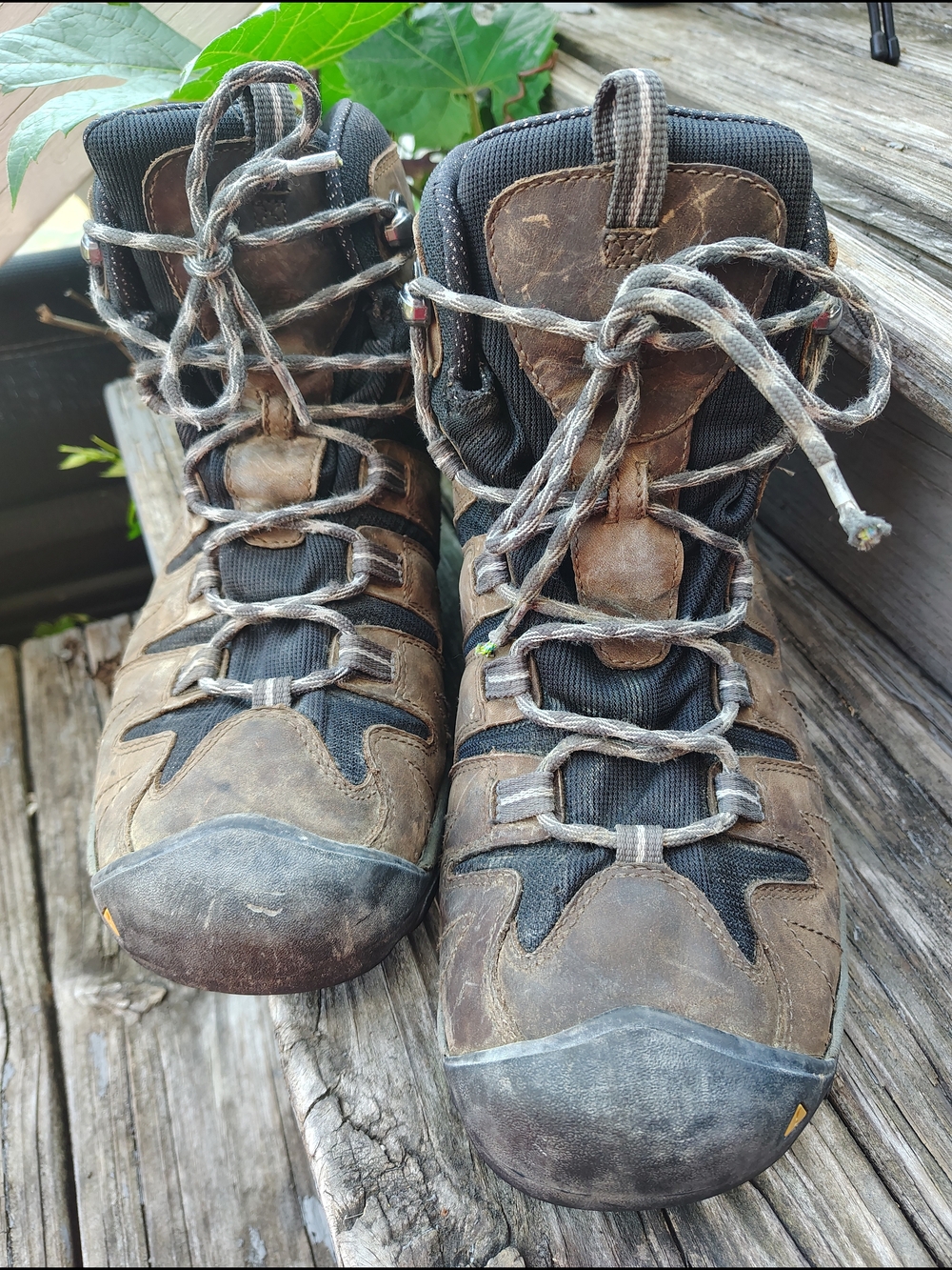 Brown KEEN Leather Hiking Work Boots with Black Mesh Size 14 Men